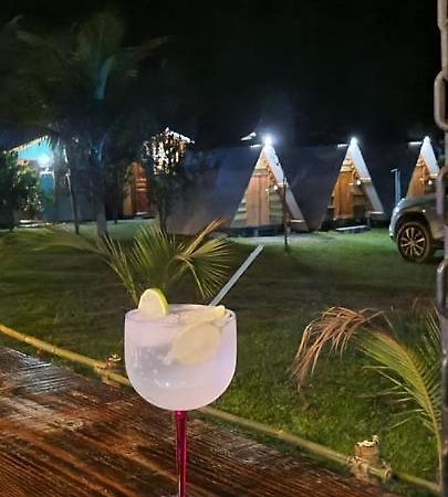Piratas Cabanas Camping Bar باراتي - ميريم المظهر الخارجي الصورة